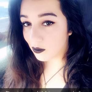 Meet your Posher, Michaela